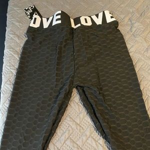 “Scrunch Butt” Love Leggins